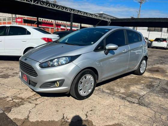 FORD FIESTA 1.5 S HATCH 16V FLEX 4P MANUAL FORD FIESTA 1.5 S HATCH 16V FLEX 4P MANUAL